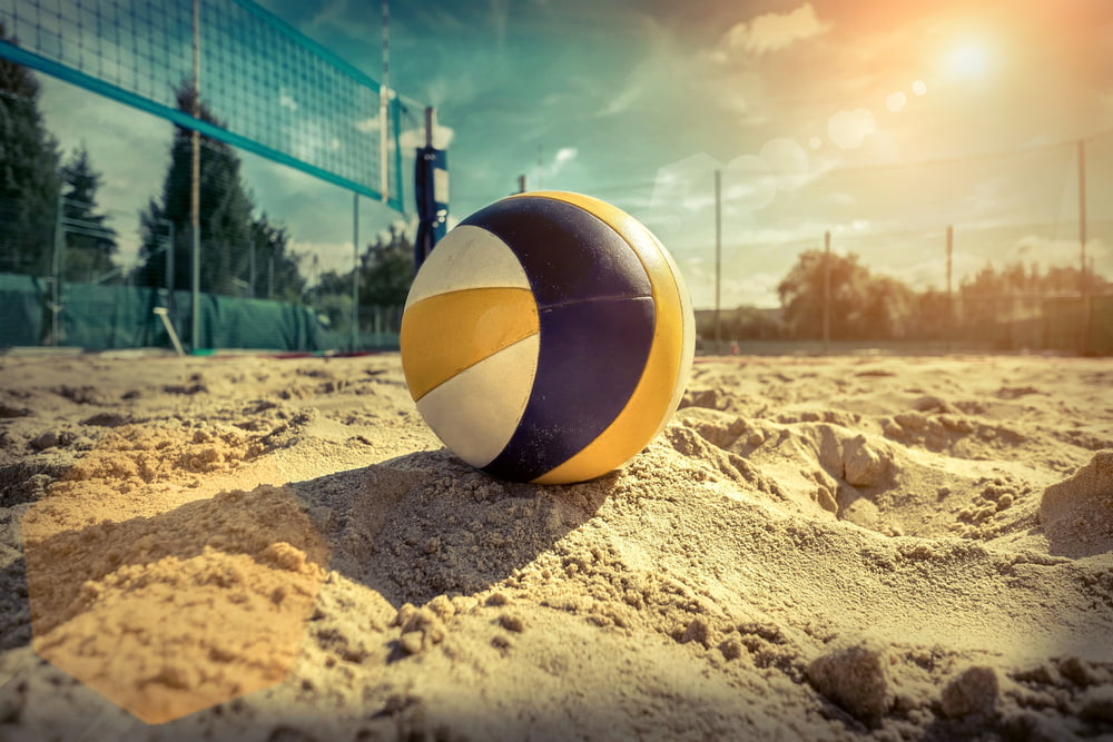 Piłki do siatkówki plażowej - co je wyróżnia? - eSzamotuly.pl