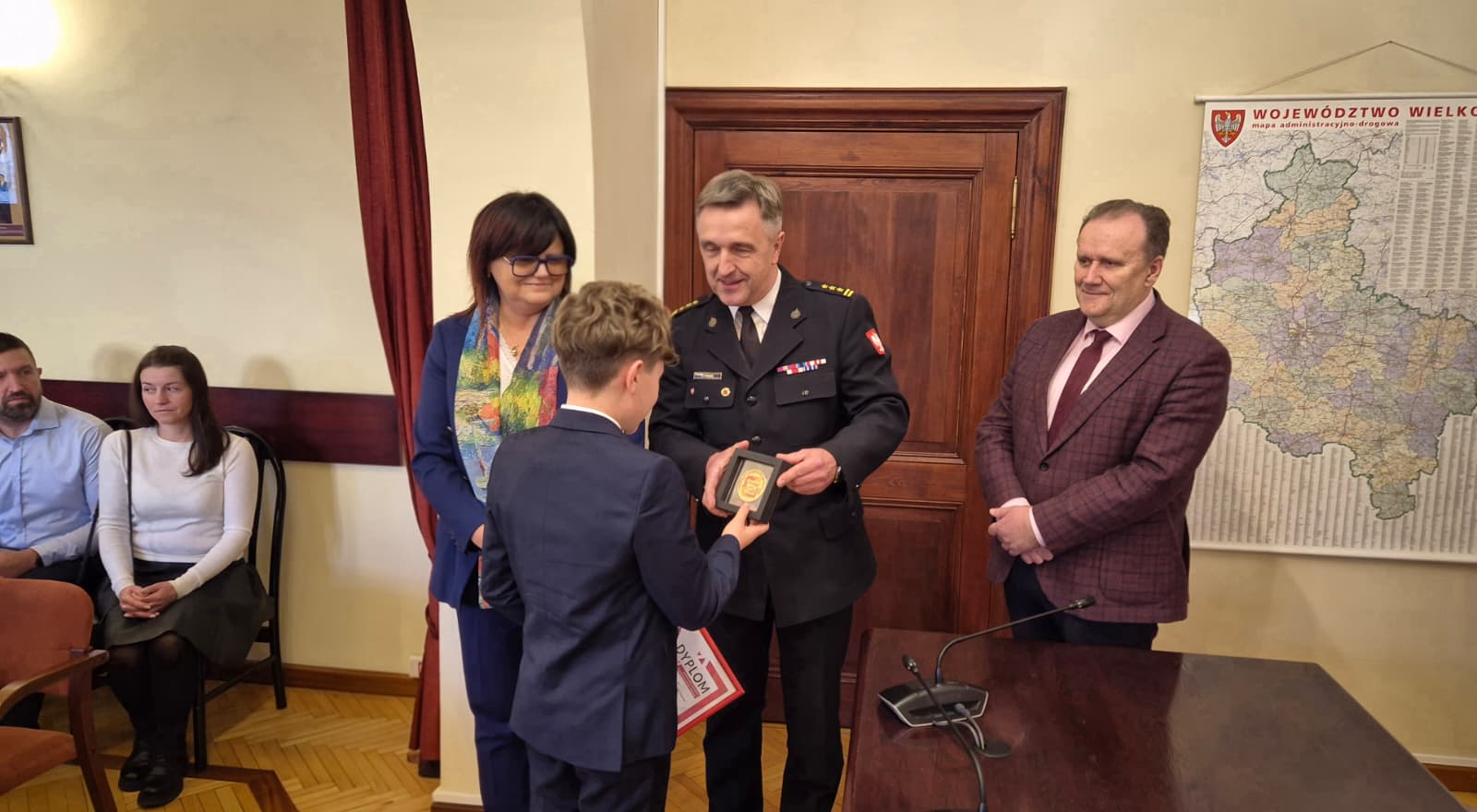 nicolas-musial-odznaczenie-3