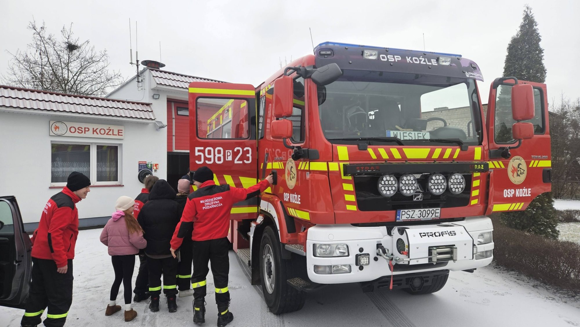 635199448 1240082418307460 1450436434511584701 n