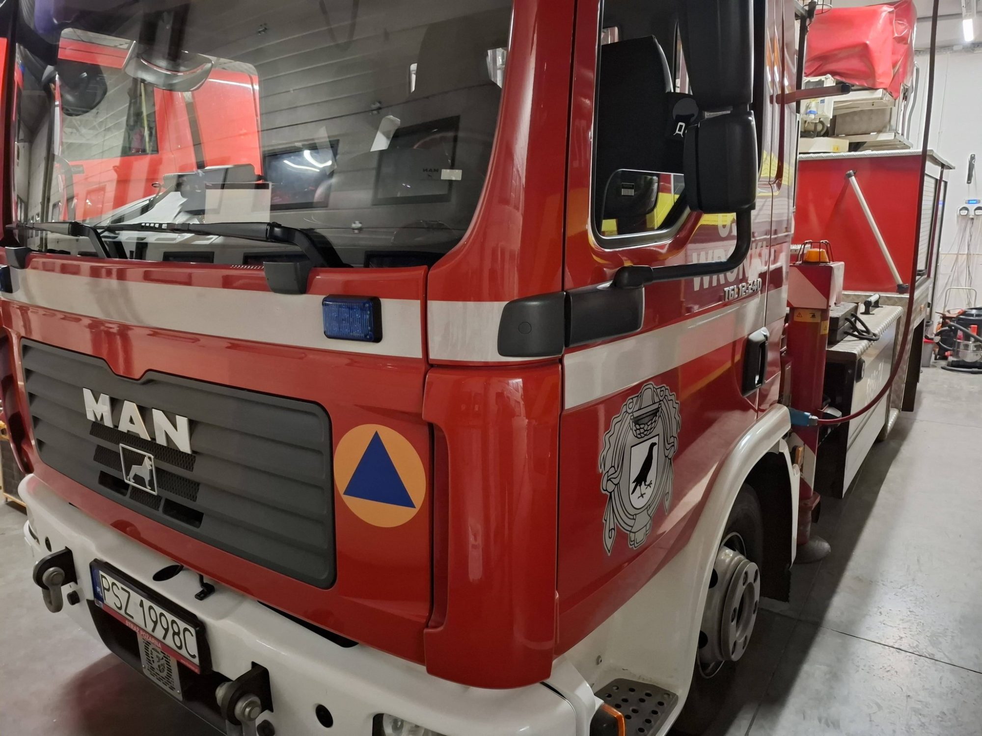 616827697 1221243843469642 3875729225751493019 n