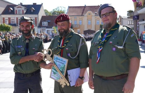 harcerze-rynek-szamotuly-2025-0003