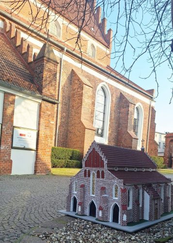 649108225 900438099539296 7973765615586415927 n