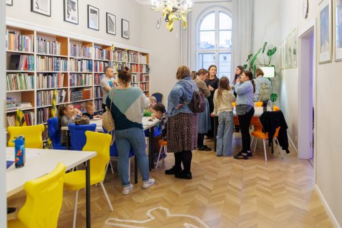 noc-bibliotek-2026-068