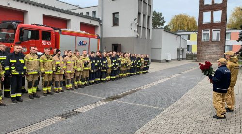 128747a5-da9a-4d96-8c28-0043af77b09e