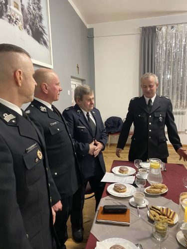 631058949 25866859349608081 87281095341132963 n