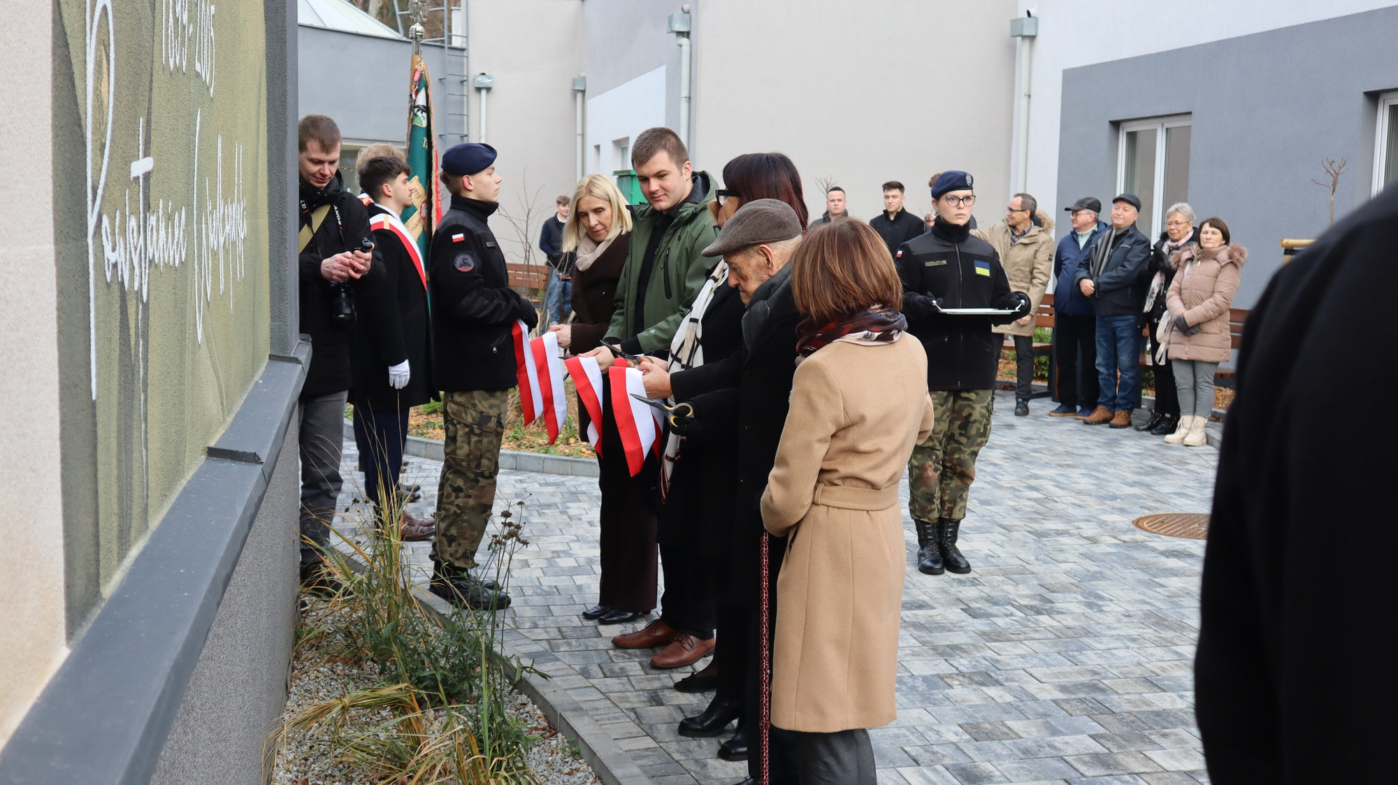 odsloniecie-muralu-Wronki-0008