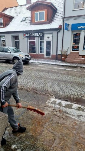 0 0 1152 2047 resize 496a941428624d4f2217432d881f78eba762f22f