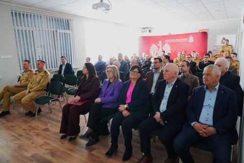 5dc6b707-5e55-4e58-8627-ae5a30b1c19b