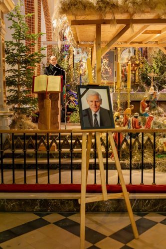 pogrzeb-roman-handschuh-0001