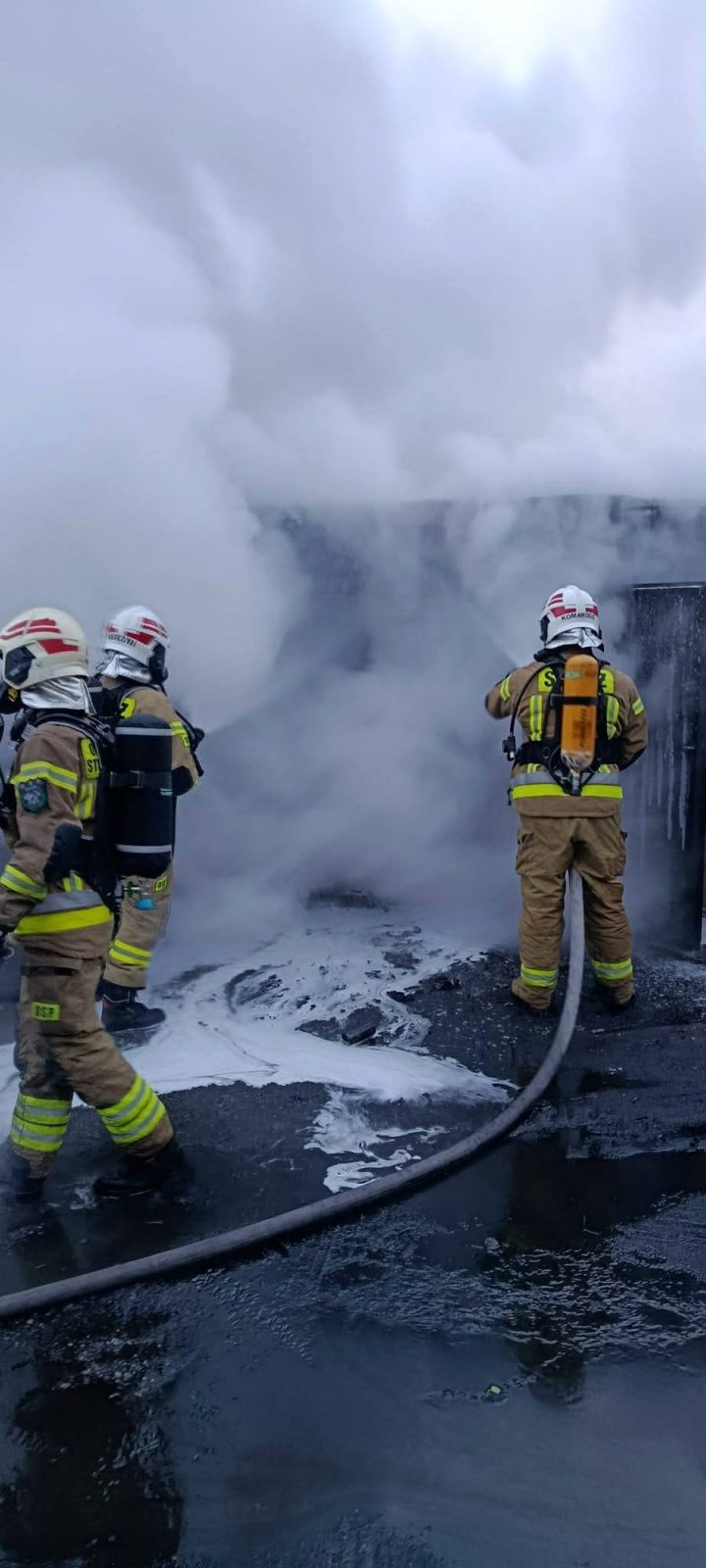 pozar-garazu-wronki-luty-2026-0010