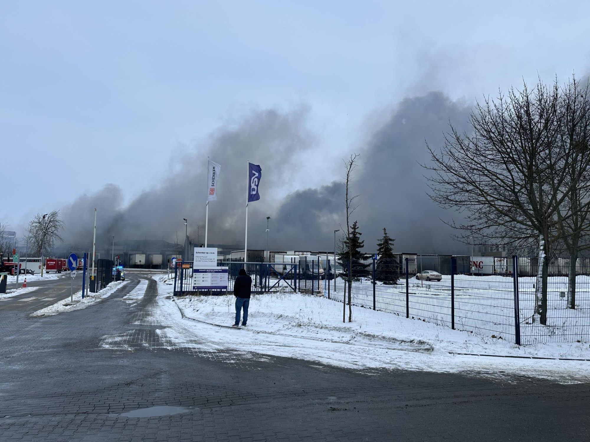 Messenger creation 49E940C6-E9B6-4675-A15B-9A7CDFA678D5