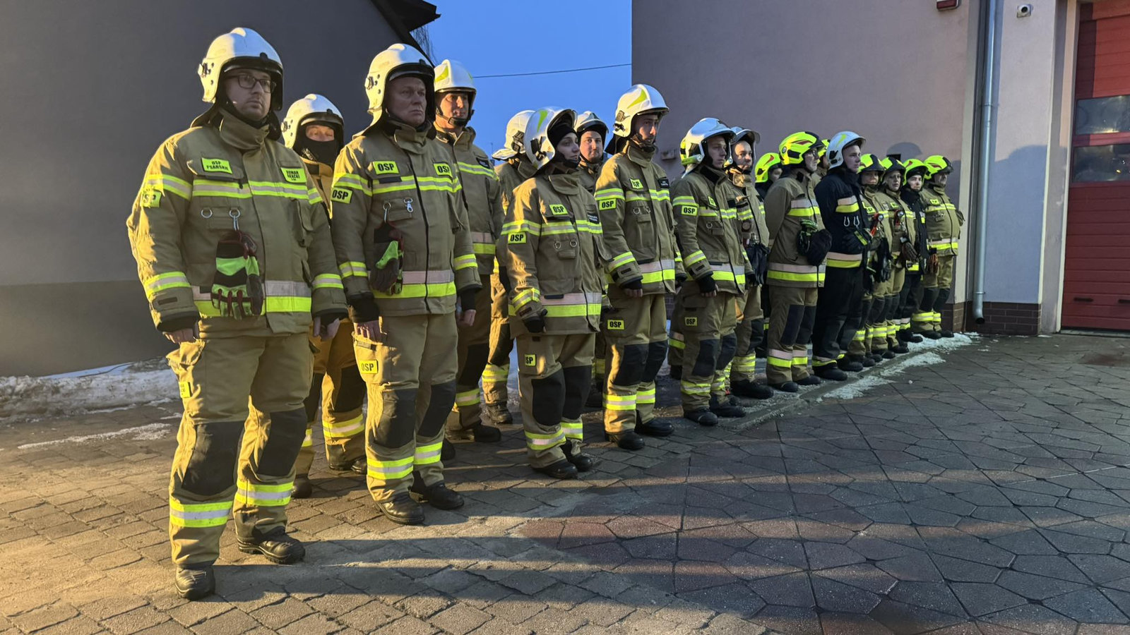 przekazanie-wozow-Pniewy-2026-0005