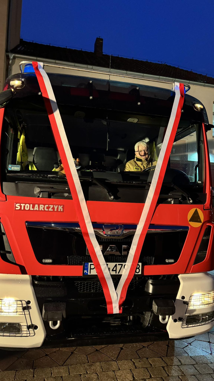 przekazanie-wozow-Pniewy-2026-0015