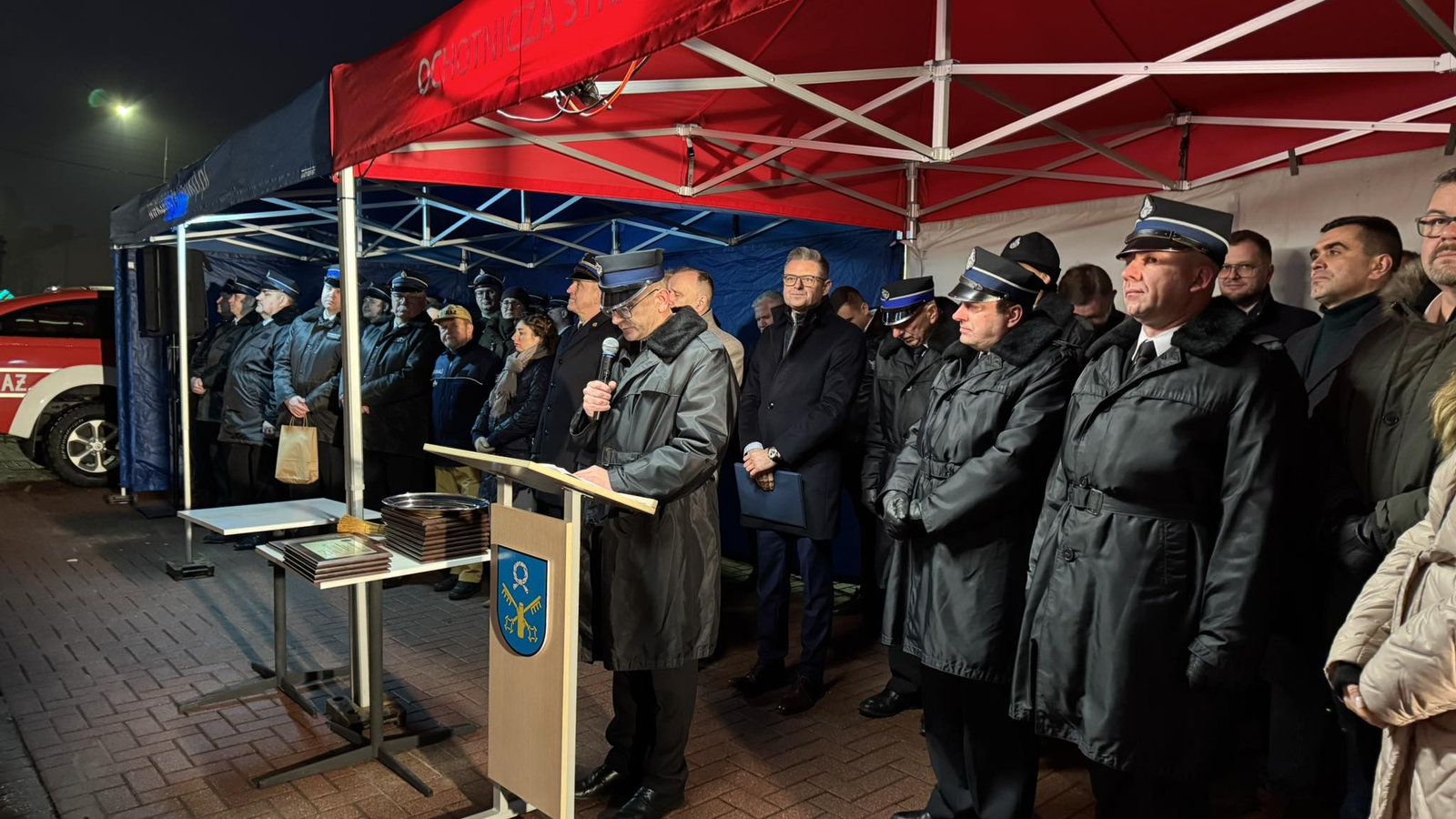 przekazanie-wozow-Pniewy-2026-0039