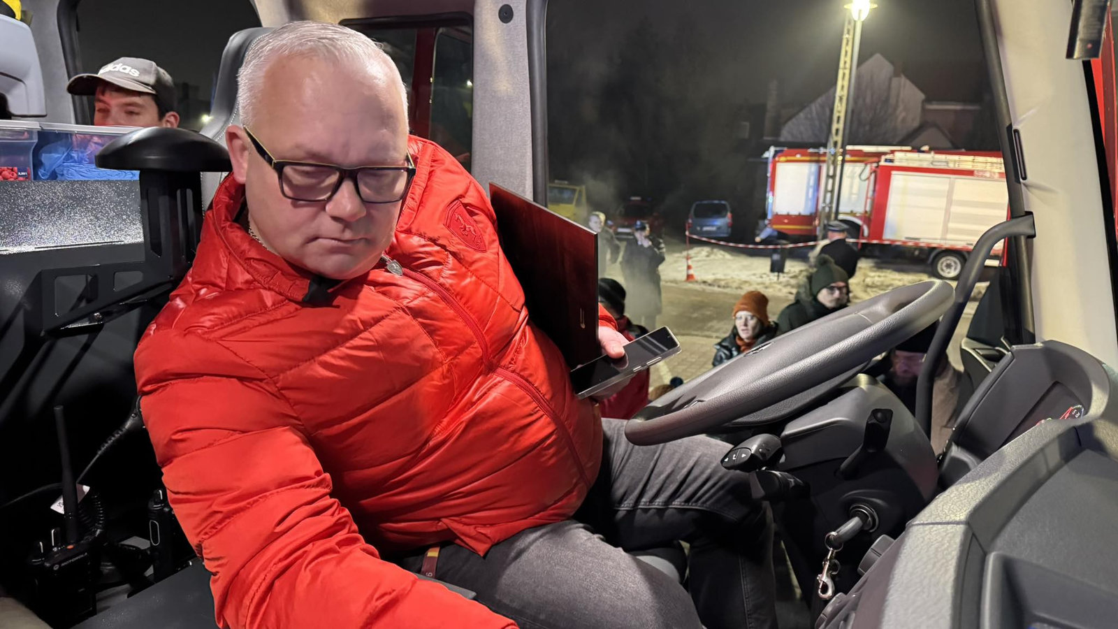 przekazanie-wozow-Pniewy-2026-0047