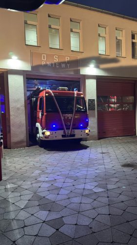 przekazanie-wozow-Pniewy-2026-0017