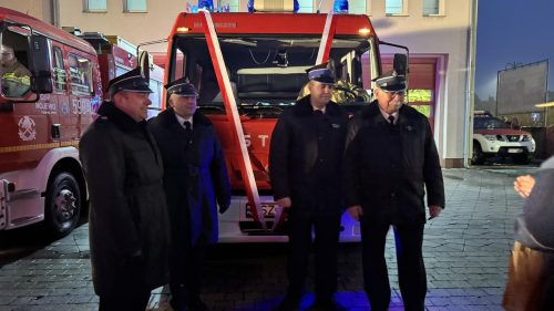 przekazanie-wozow-Pniewy-2026-0019