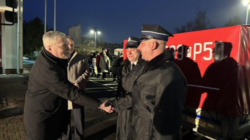 przekazanie-wozow-Pniewy-2026-0033