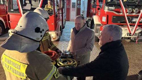 przekazanie-wozow-Pniewy-2026-0035