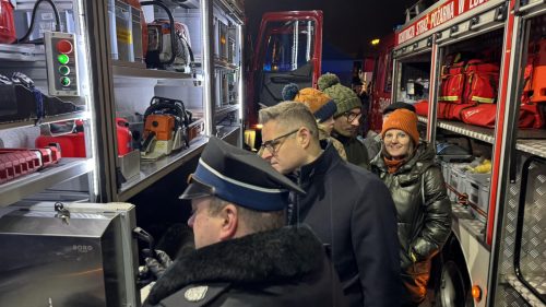 przekazanie-wozow-Pniewy-2026-0058