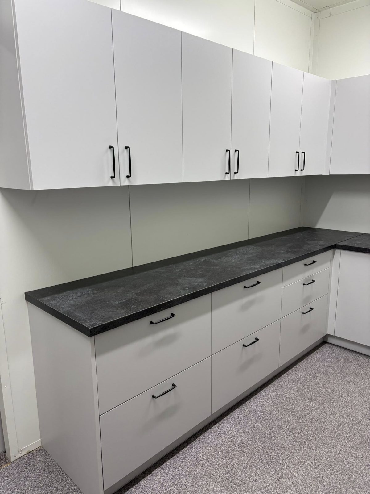 636761061 122206281698535261 8047003634953756322 n