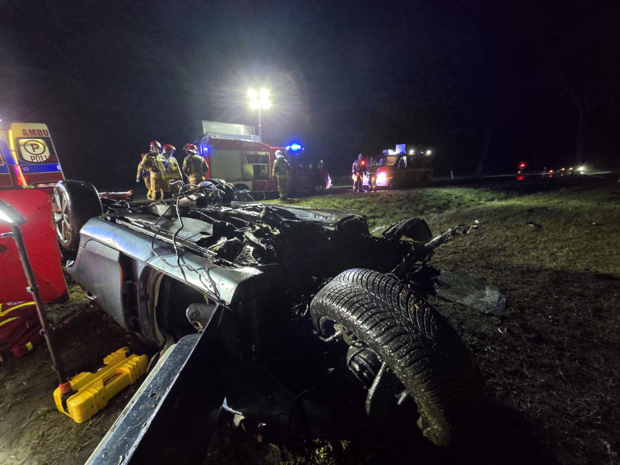 b24f77d8-4fbc-4931-b0b2-86e4e8491fa2