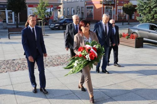 upamietnienie-II-wojna-Szamotuly-20250004