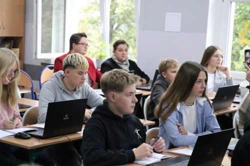 wiceminister-edukacji-Szamotuly-2025-0014