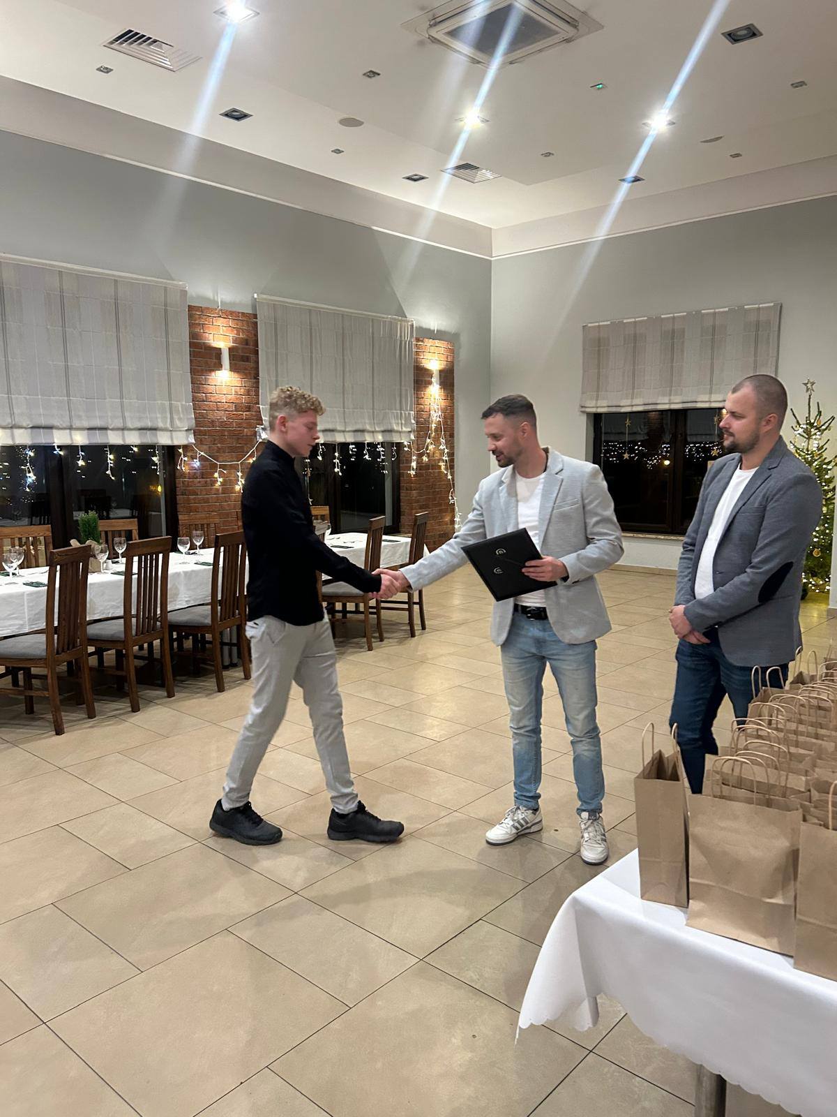 600286091 1306929881237365 7758755686033715914 n